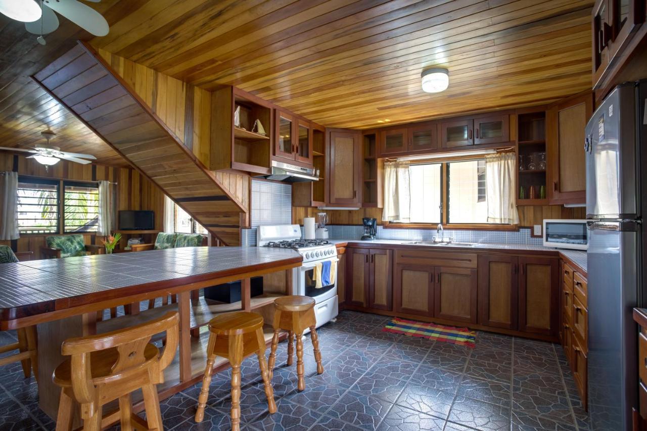 Placencia Driftwood Gardens Guesthouse מראה חיצוני תמונה