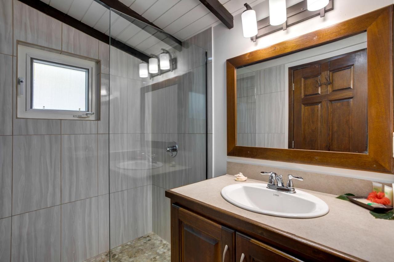 Placencia Driftwood Gardens Guesthouse מראה חיצוני תמונה
