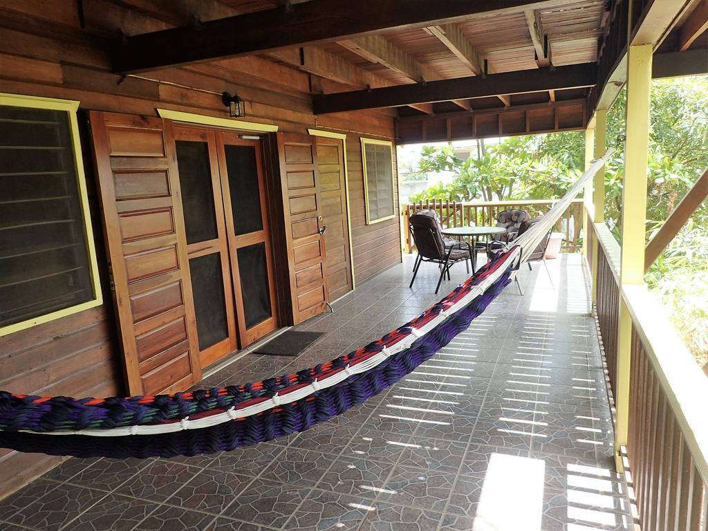 Placencia Driftwood Gardens Guesthouse מראה חיצוני תמונה