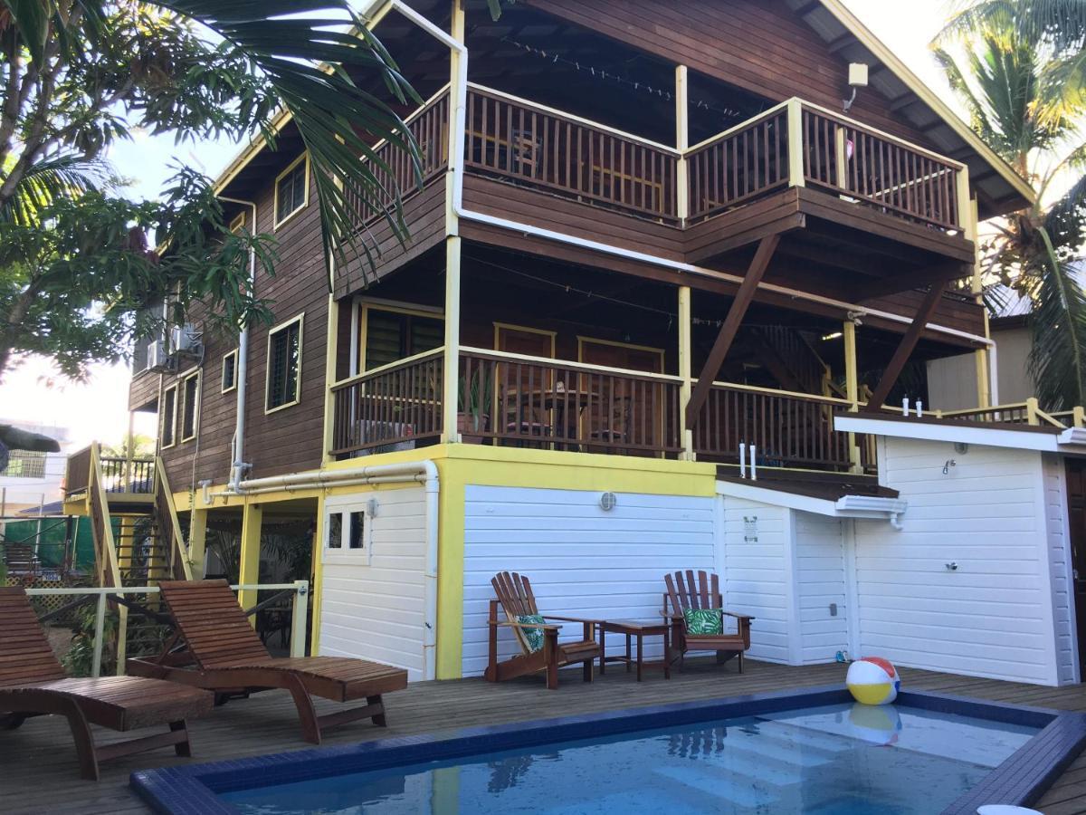 Placencia Driftwood Gardens Guesthouse מראה חיצוני תמונה